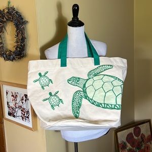 NANTUCKET DISTRIBUTING Extra-Large XL Canvas Tote Sea Turtle Family Patches ECRU
